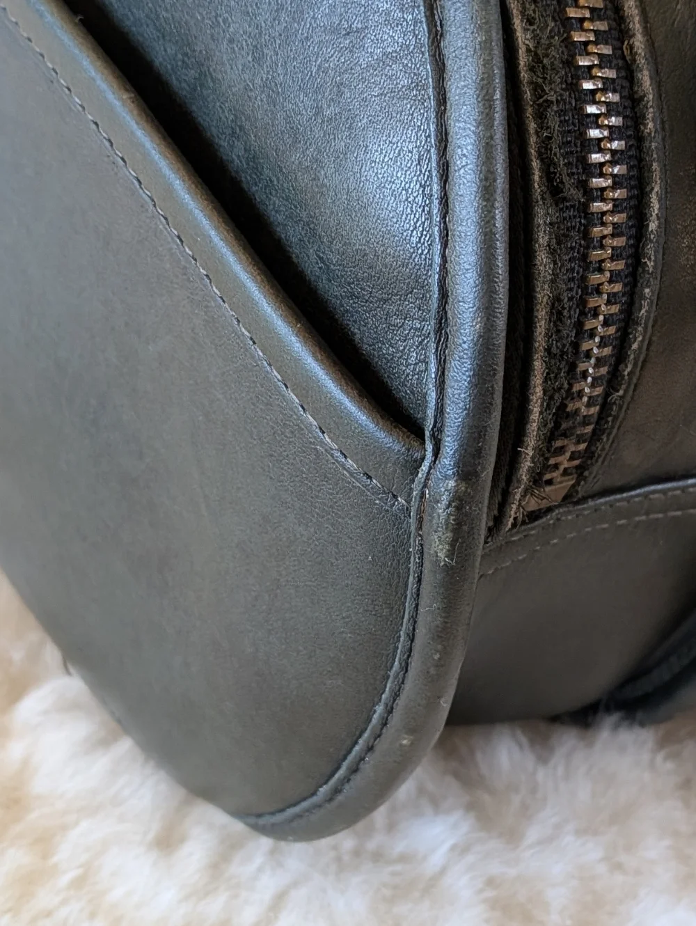 Vintage Coach Chester 9901 Crossbody Bag - GREEN 🍏 - Picture 5 of 9